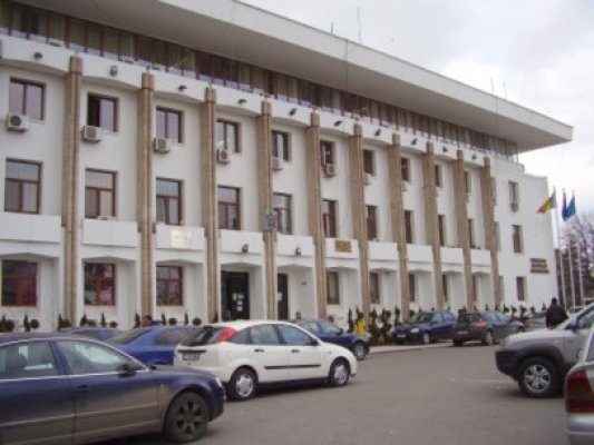 Peste 3 milioane de lei. Cui a atribuit Consiliul Județean Constanța contractele de finanţare nerambursabilă!